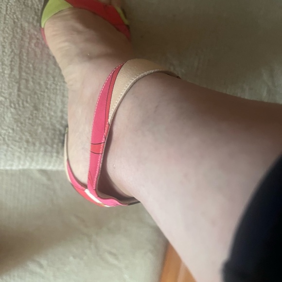 Emilio Pucci Sandal - Picture 8 of 12